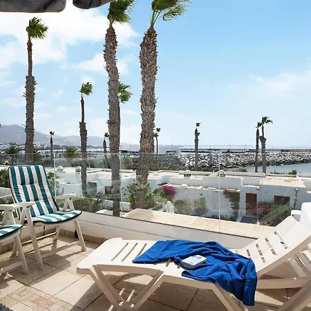 Puerto Chico 8 Apartmán *